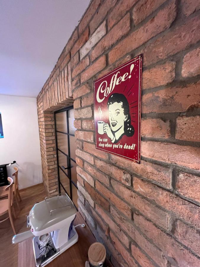 Bydlit Cz Apartment Бърно Екстериор снимка