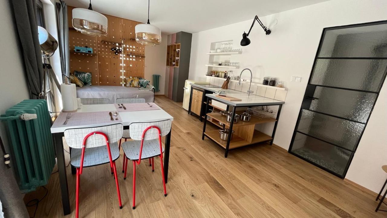 Bydlit Cz Apartment Бърно Екстериор снимка