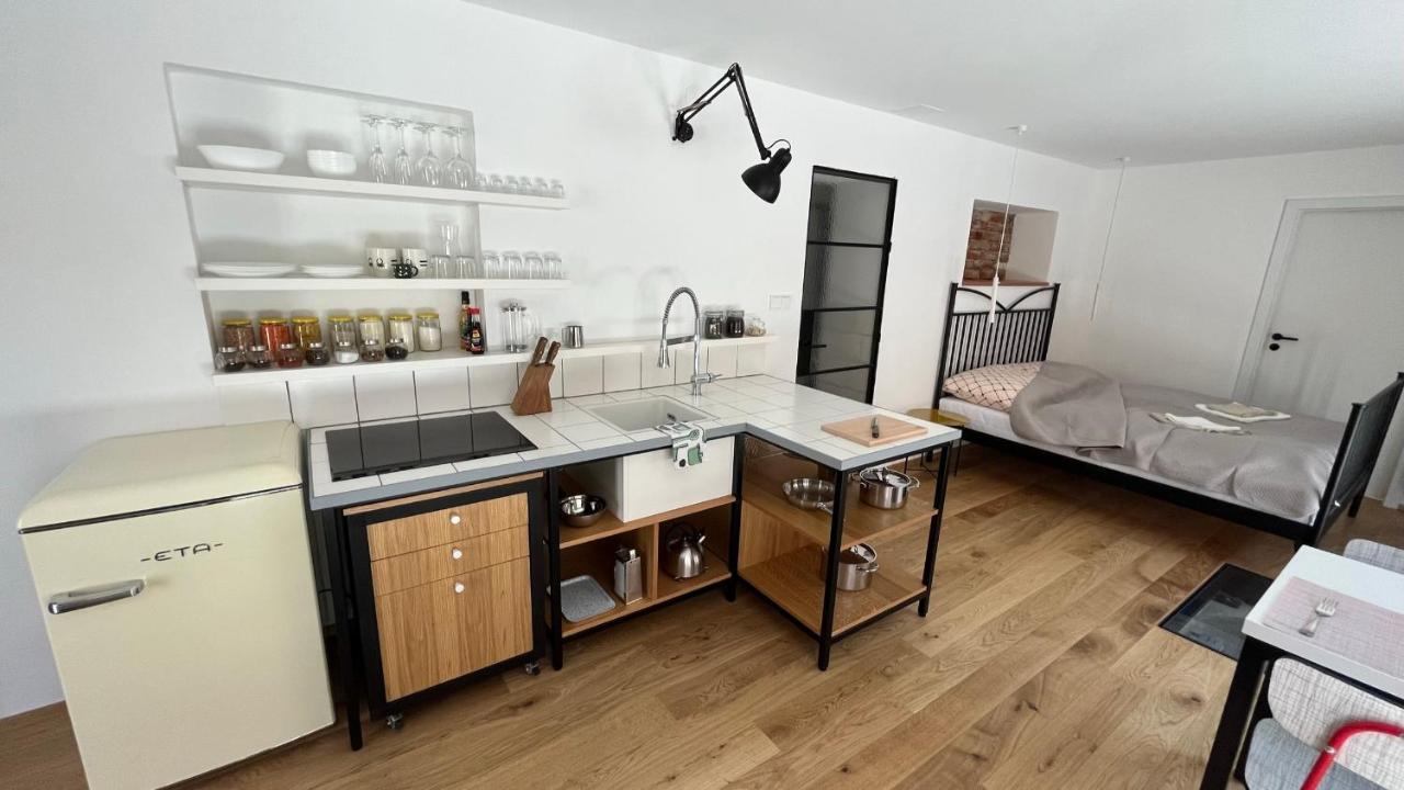 Bydlit Cz Apartment Бърно Екстериор снимка