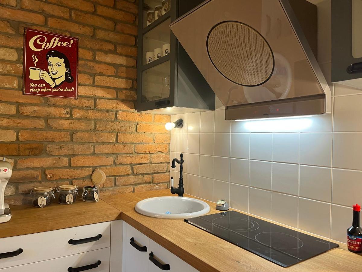 Bydlit Cz Apartment Бърно Екстериор снимка