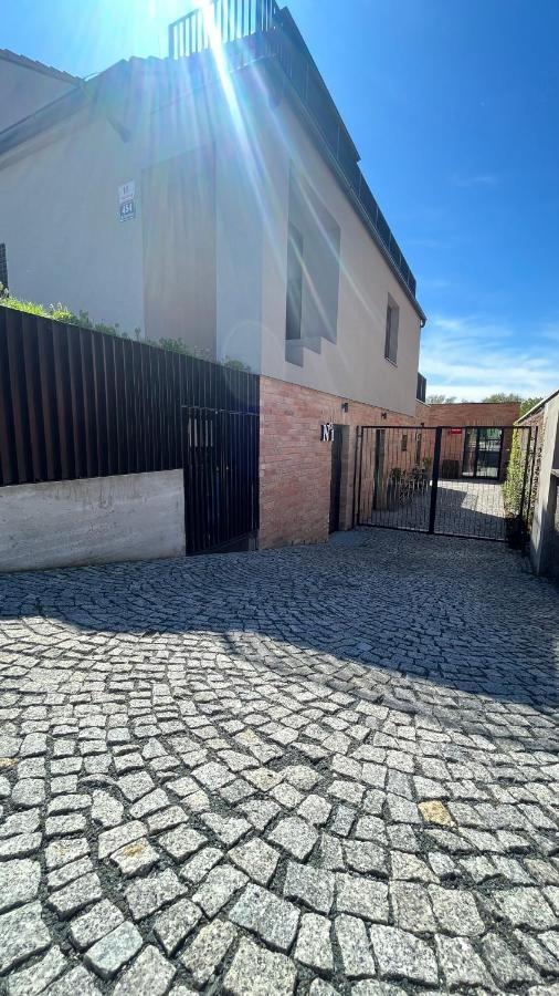 Bydlit Cz Apartment Бърно Екстериор снимка